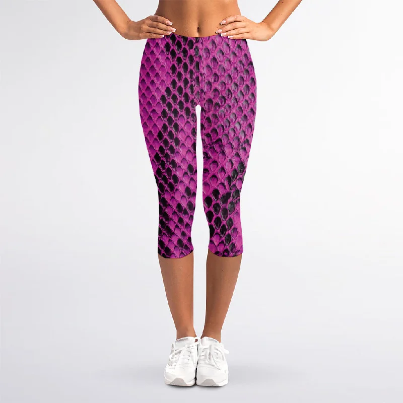 Magenta Pink And Black Snakeskin Print Women's Capri Leggings Stylish Pockets Active Leggings Magenta Pink And Black Snakeskin Print Women's Capri Leggings Stylish Pockets Active Leggings
