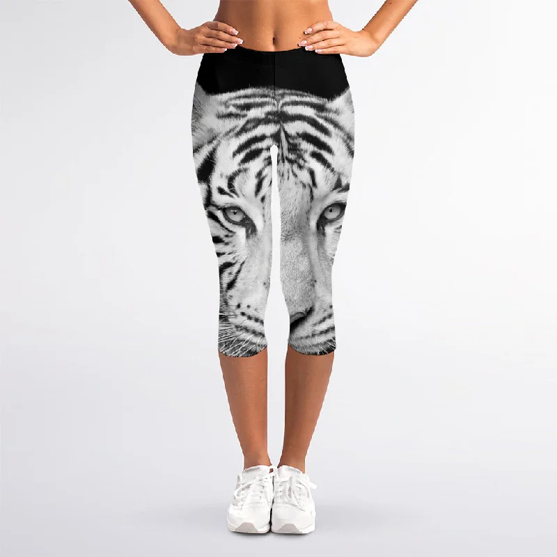 Monochrome White Bengal Tiger Print Women's Capri Leggings Comfortable Slim Fit Leggings Monochrome White Bengal Tiger Print Women's Capri Leggings Comfortable Slim Fit Leggings
