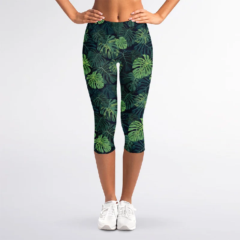 Monstera Palm Leaves Pattern Print Women's Capri Leggings Comfortable Zip-Up Leggings Monstera Palm Leaves Pattern Print Women's Capri Leggings Comfortable Zip-Up Leggings